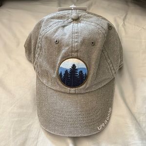 Life Is Good Kids Chill Cap Blue sky and trees NWT